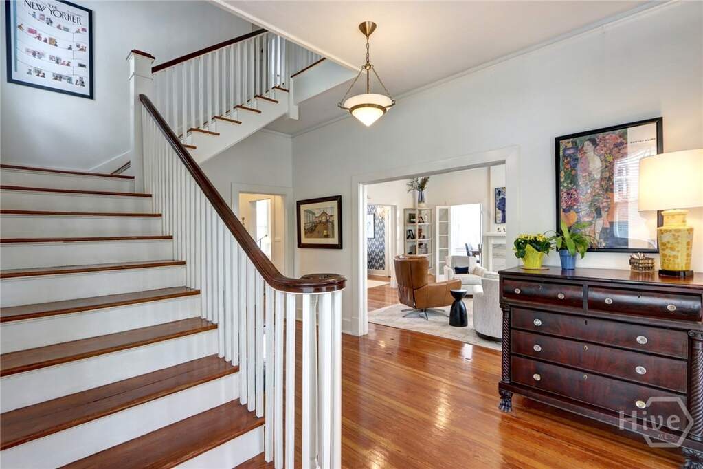 4 Bedroom Single Family Home/House's Image 7
