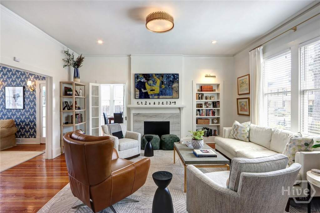4 Bedroom Single Family Home/House's Image 8