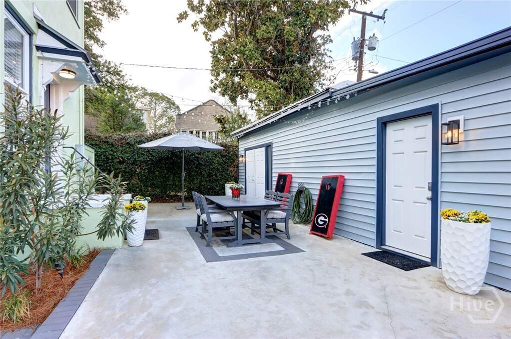 4 Bedroom Single Family Home/House's Image 42