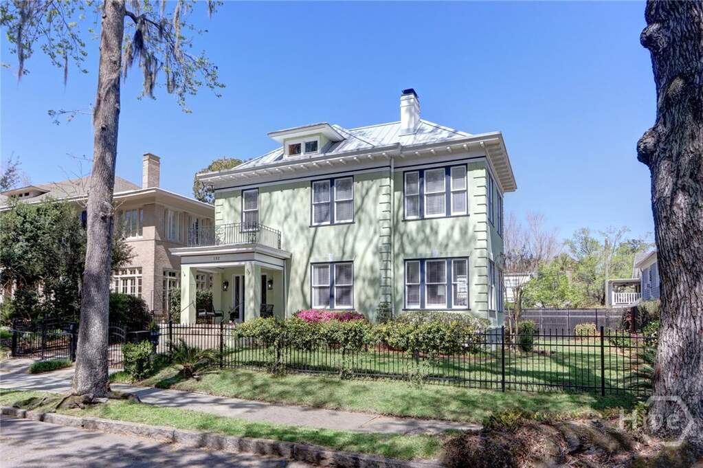 4 Bedroom Single Family Home/House's Image 4