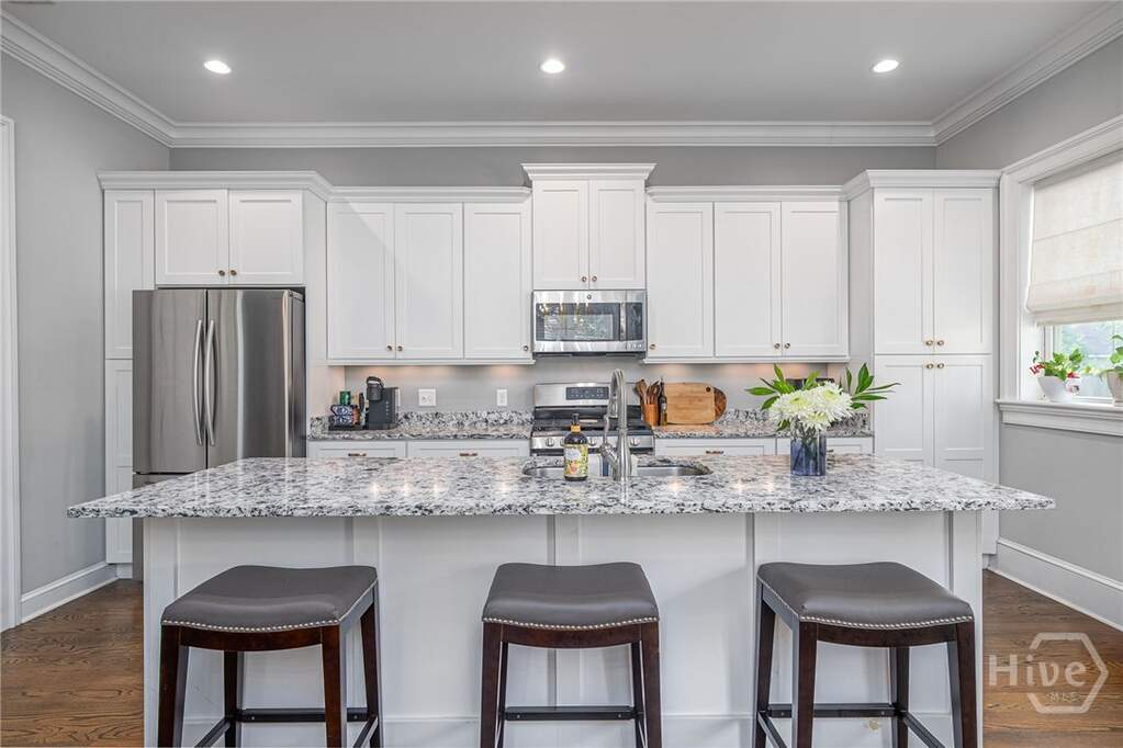 3 Bedroom Single Family Home/House's Image 14