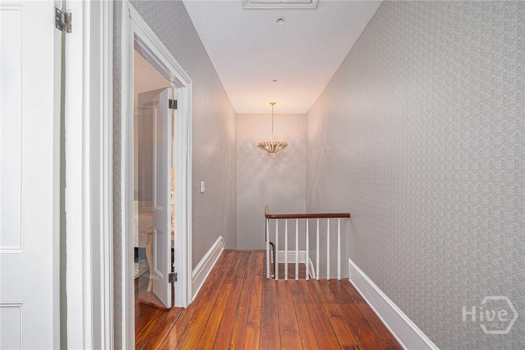 3 Bedroom Villa/Townhouse's Image 26