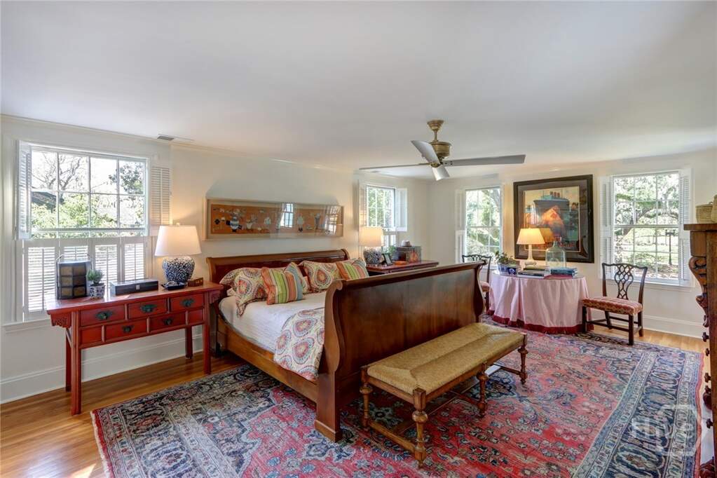 4 Bedroom Single Family Home/House's Image 34