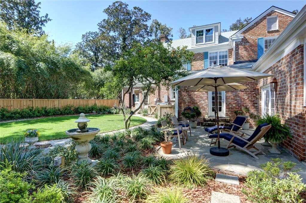 4 Bedroom Single Family Home/House's Image 4