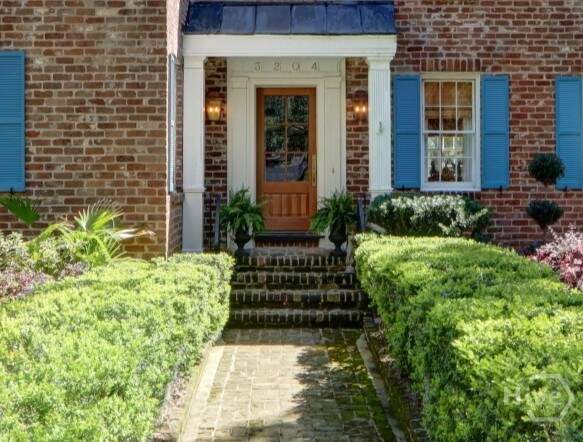 4 Bedroom Single Family Home/House's Image 6