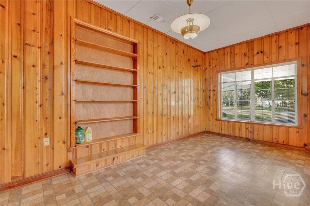 3 Bedroom Single Family Home/House's Image 18