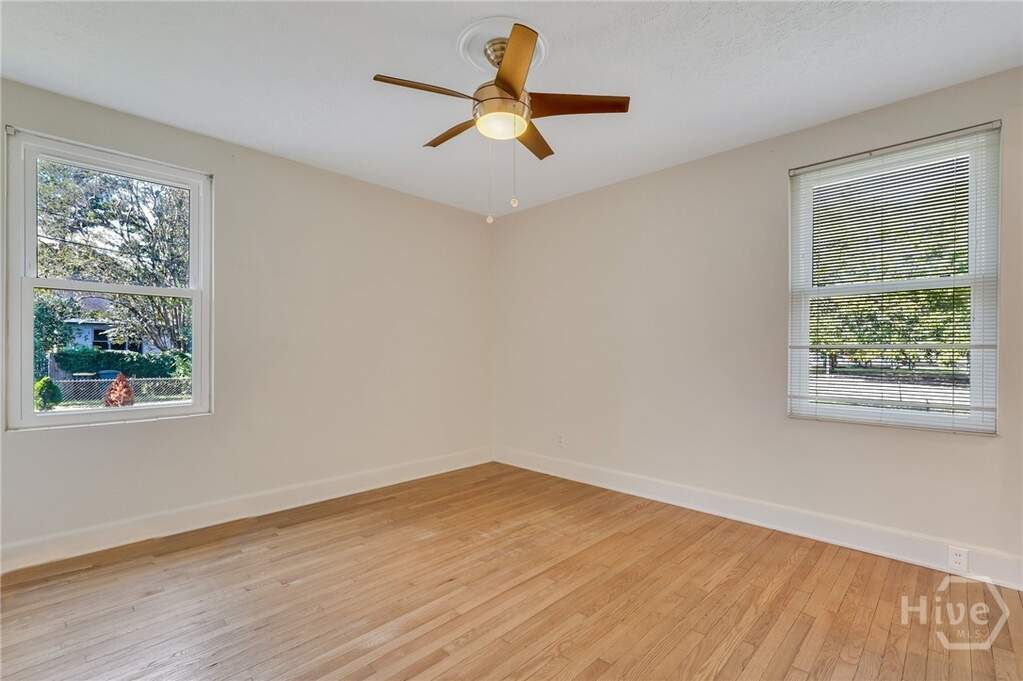 3 Bedroom Single Family Home/House's Image 31