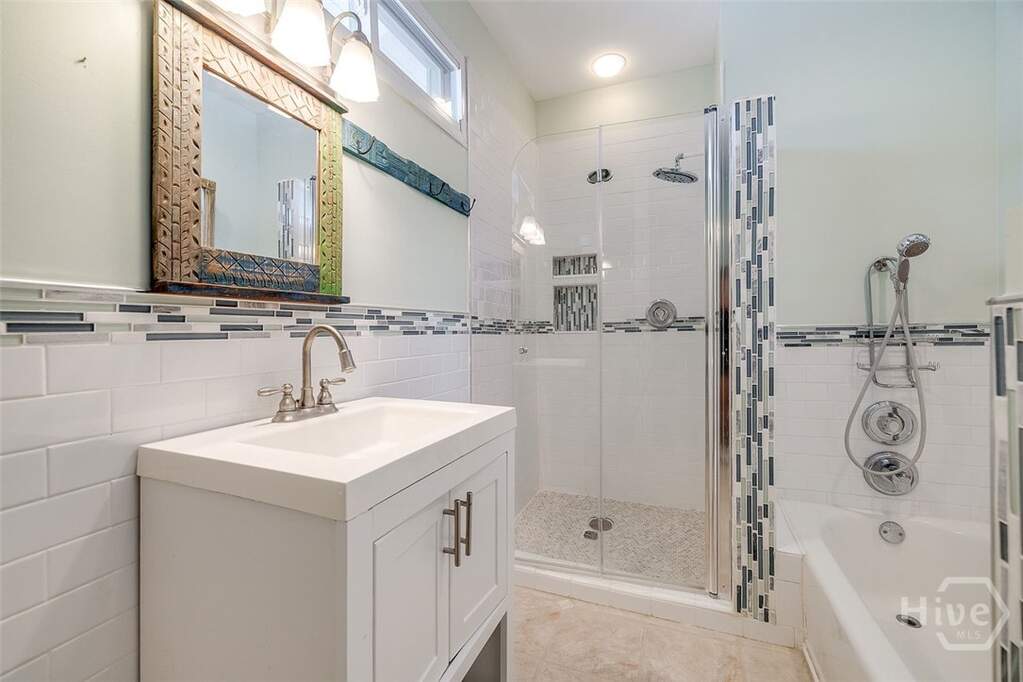 3 Bedroom Single Family Home/House's Image 38