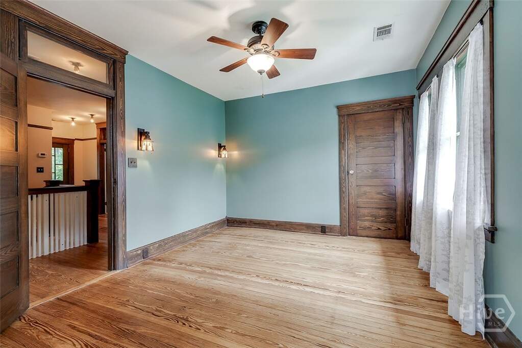 3 Bedroom Single Family Home/House's Image 40