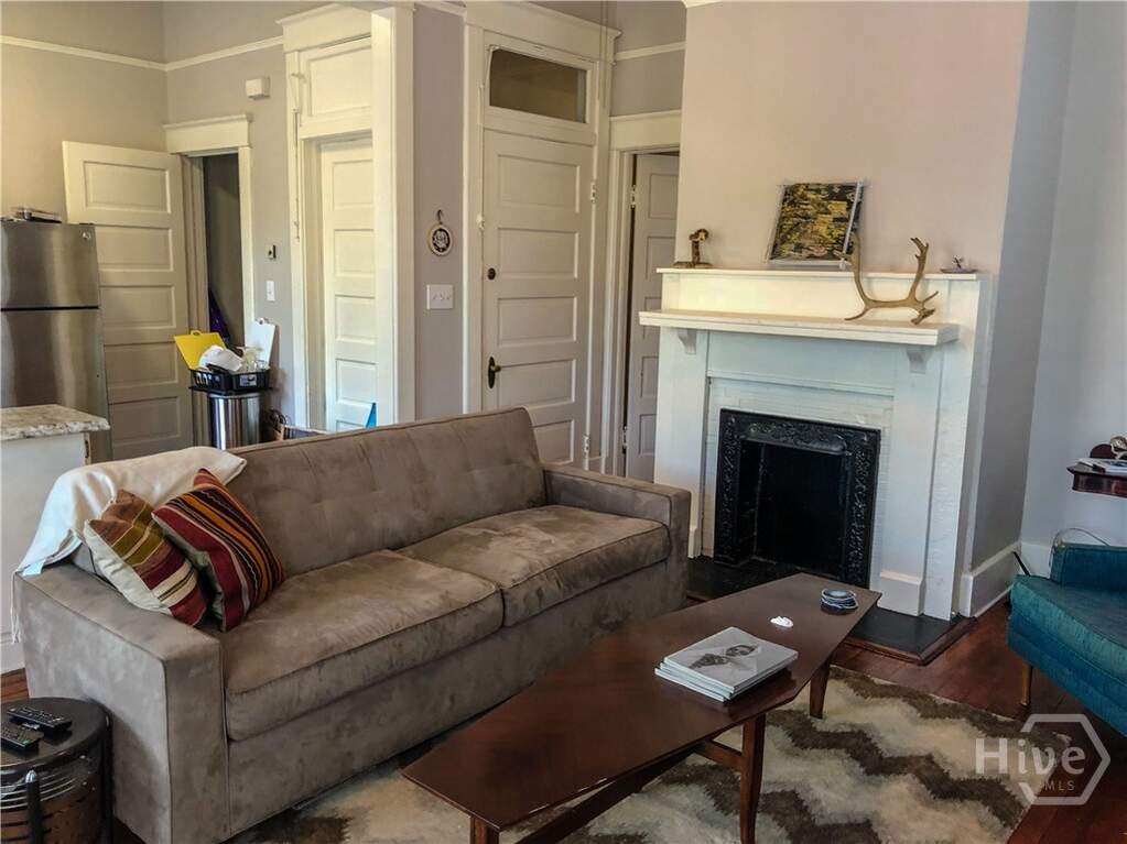 6 Bedroom Multi Unit's Image 21