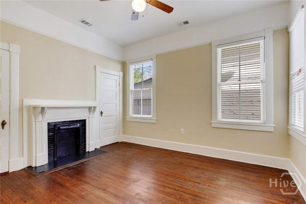 6 Bedroom Multi Unit's Image 29