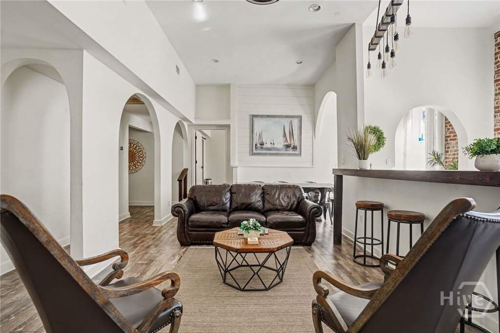 4 Bedroom Apartment/Flat's Image 6