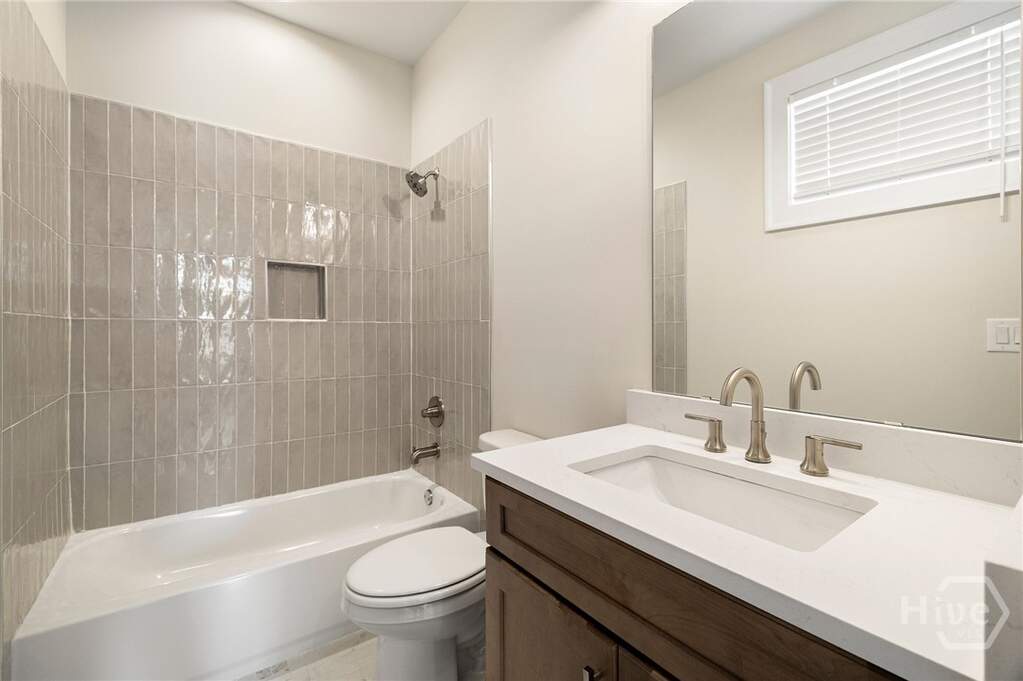 3 Bedroom Villa/Townhouse's Image 30