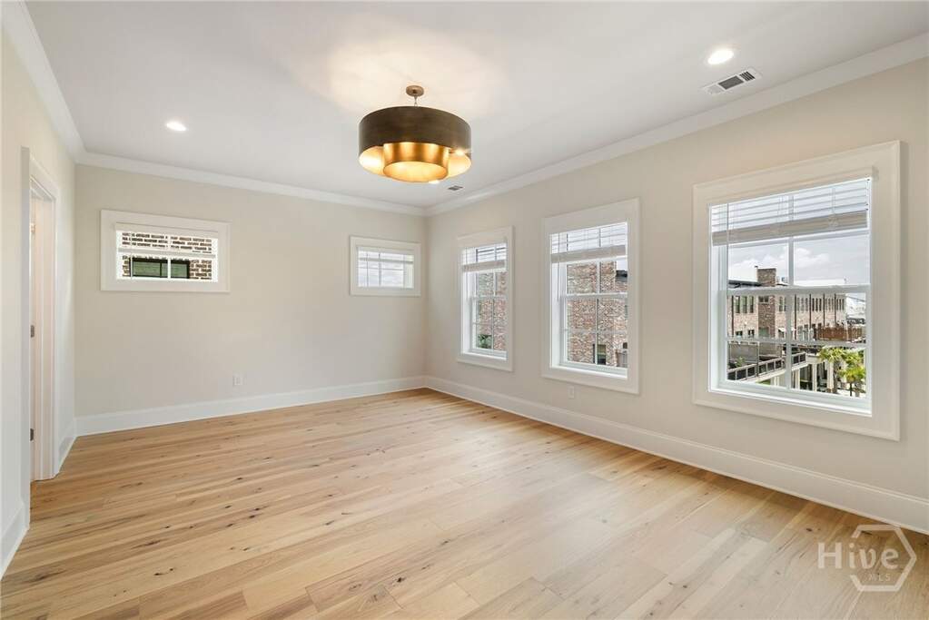 3 Bedroom Villa/Townhouse's Image 40