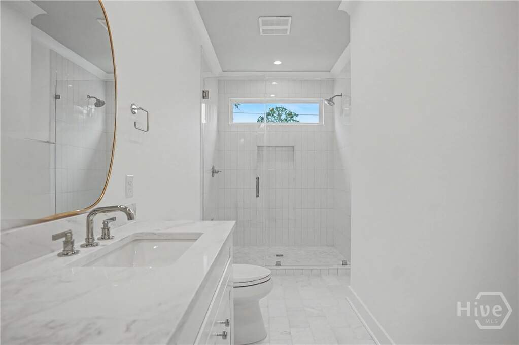3 Bedroom Single Family Home/House's Image 16