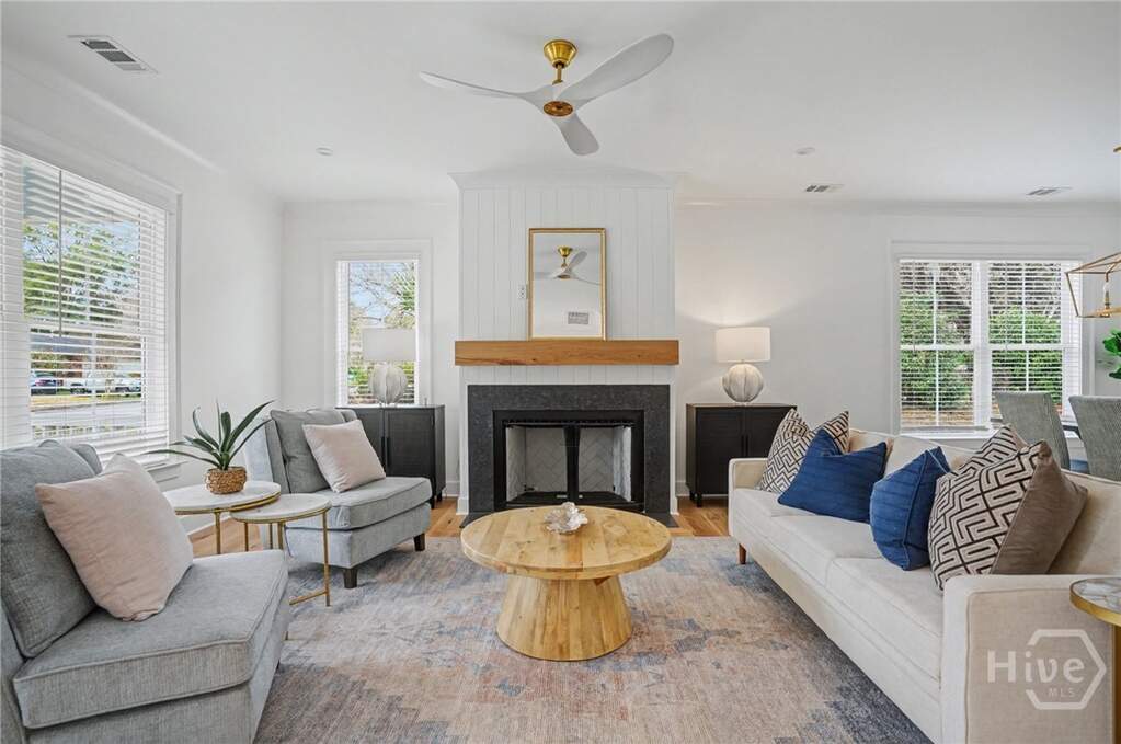 3 Bedroom Single Family Home/House's Image 3