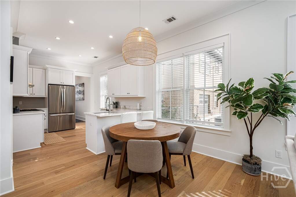 3 Bedroom Villa/Townhouse's Image 4