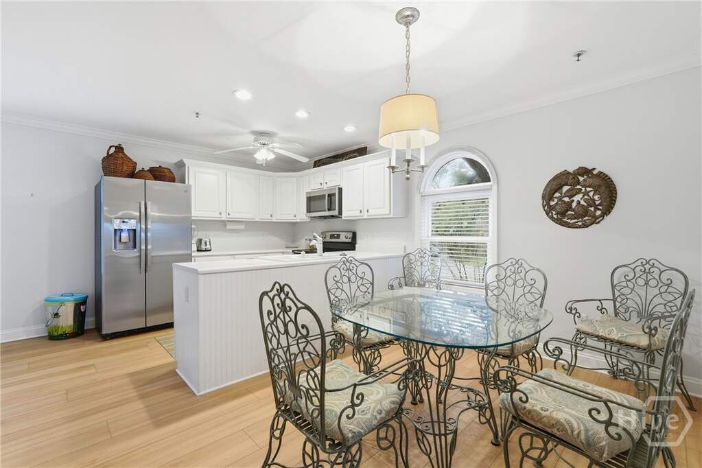 3 Bedroom Villa/Townhouse's Image 12