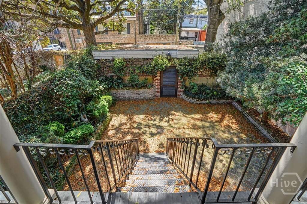 4 Bedroom Villa/Townhouse's Image 35