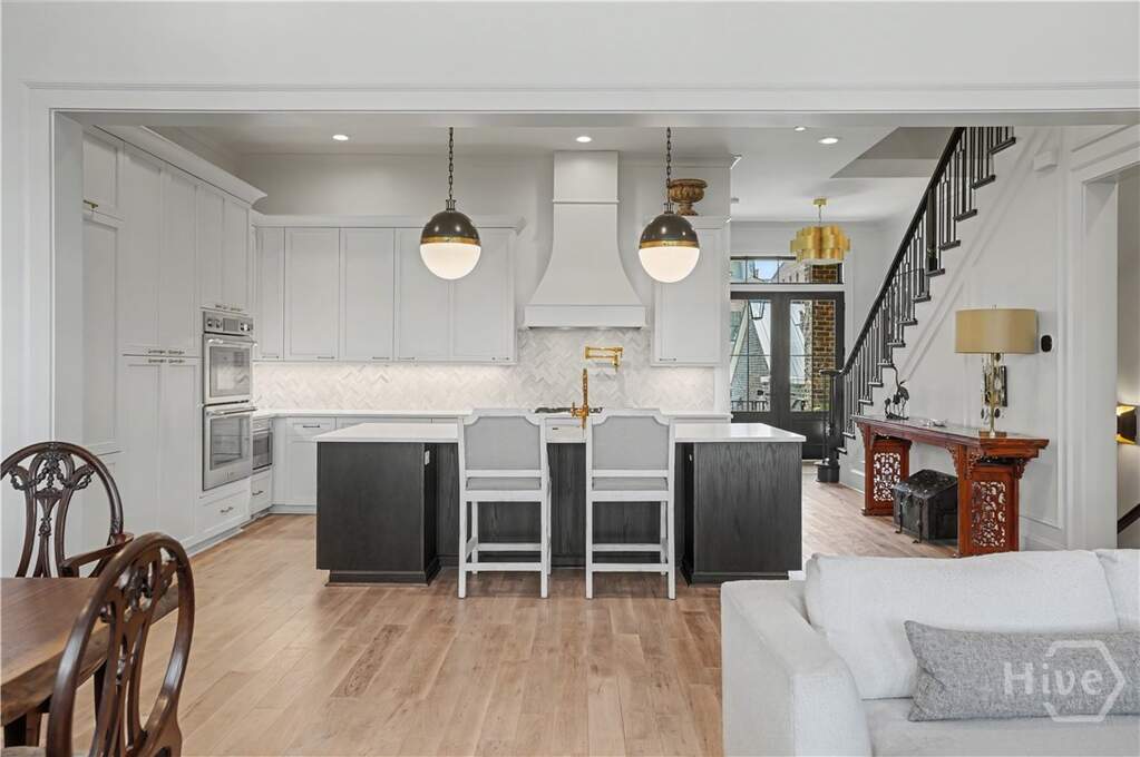 4 Bedroom Villa/Townhouse's Image 9