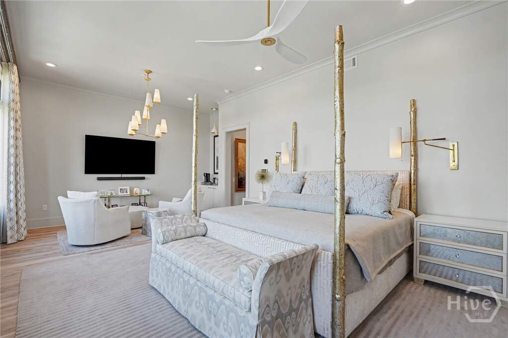 4 Bedroom Villa/Townhouse's Image 22
