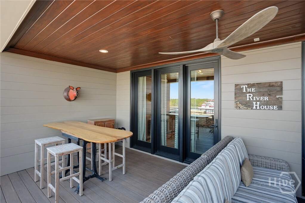 4 Bedroom Villa/Townhouse's Image 43