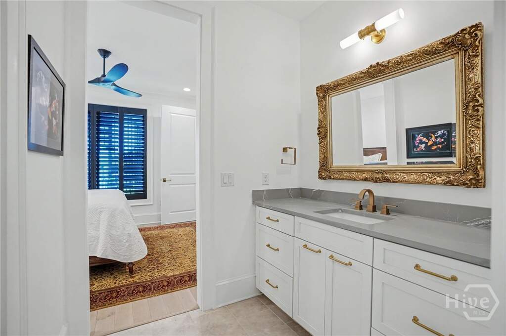 4 Bedroom Villa/Townhouse's Image 52