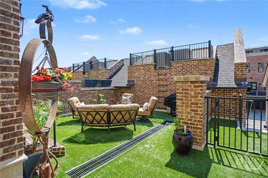 4 Bedroom Villa/Townhouse's Image 62