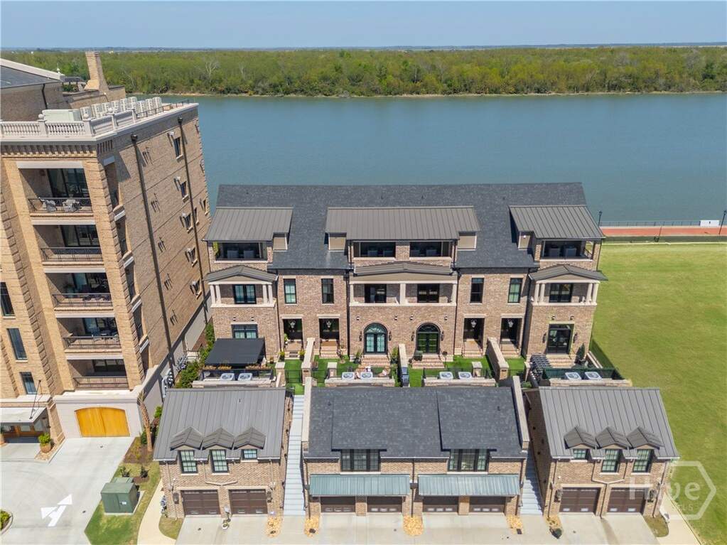 4 Bedroom Villa/Townhouse's Image 69