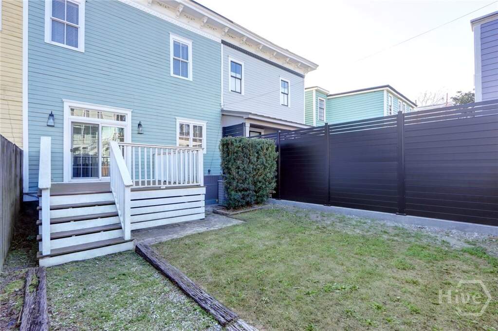 3 Bedroom Villa/Townhouse's Image 3