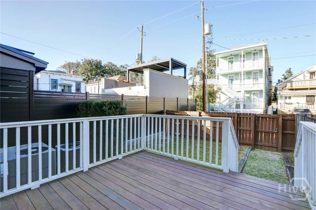 3 Bedroom Villa/Townhouse's Image 4