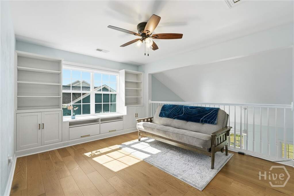 4 Bedroom Single Family Home/House's Image 21