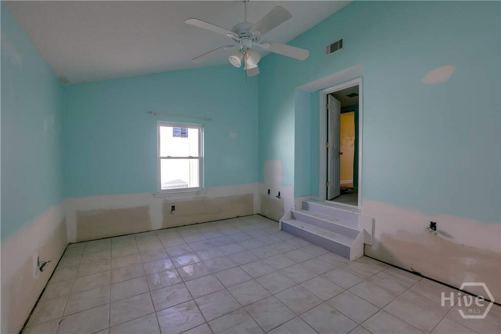 3 Bedroom Single Family Home/House's Image 16