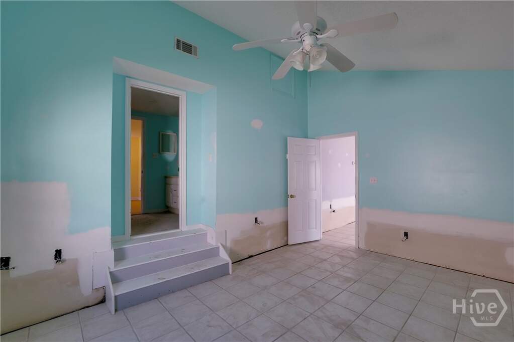 3 Bedroom Single Family Home/House's Image 17