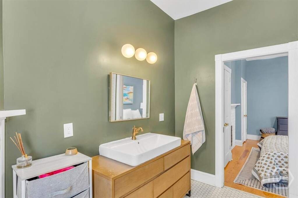 2 Bedroom Villa/Townhouse's Image 19