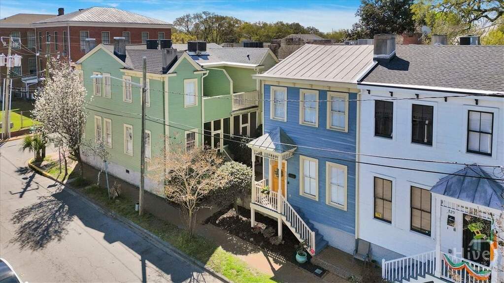 2 Bedroom Villa/Townhouse's Image 40