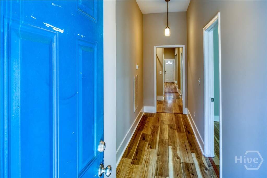 4 Bedroom Multi Unit's Image 17
