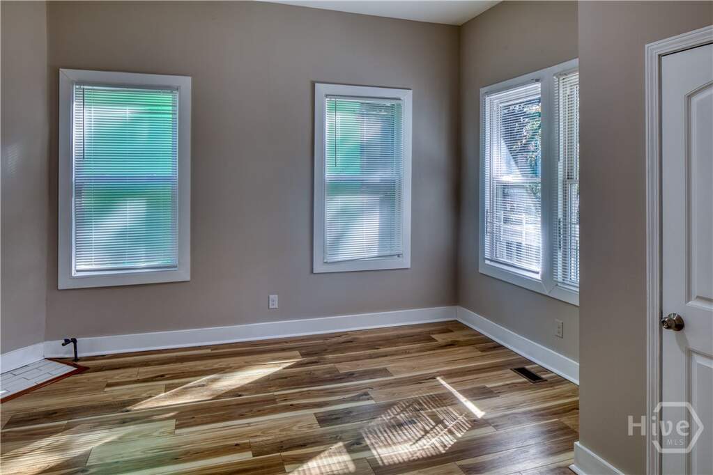 4 Bedroom Multi Unit's Image 18