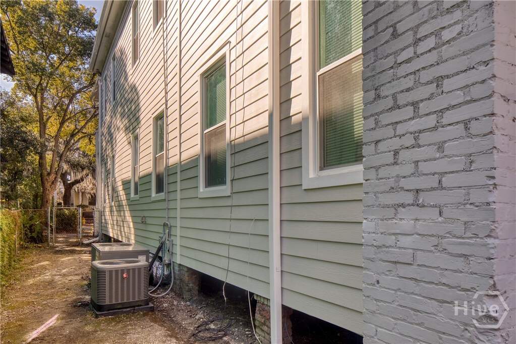 4 Bedroom Multi Unit's Image 29