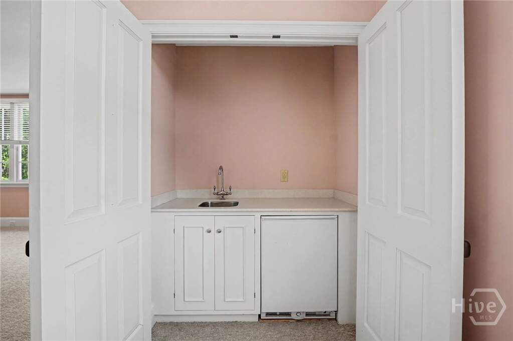 3 Bedroom Single Family Home/House's Image 27