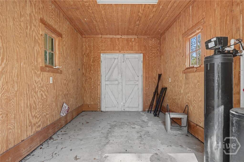 3 Bedroom Single Family Home/House's Image 46