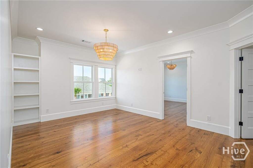 4 Bedroom Single Family Home/House's Image 16
