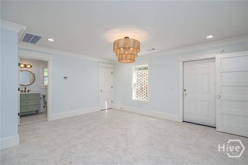 4 Bedroom Single Family Home/House's Image 26
