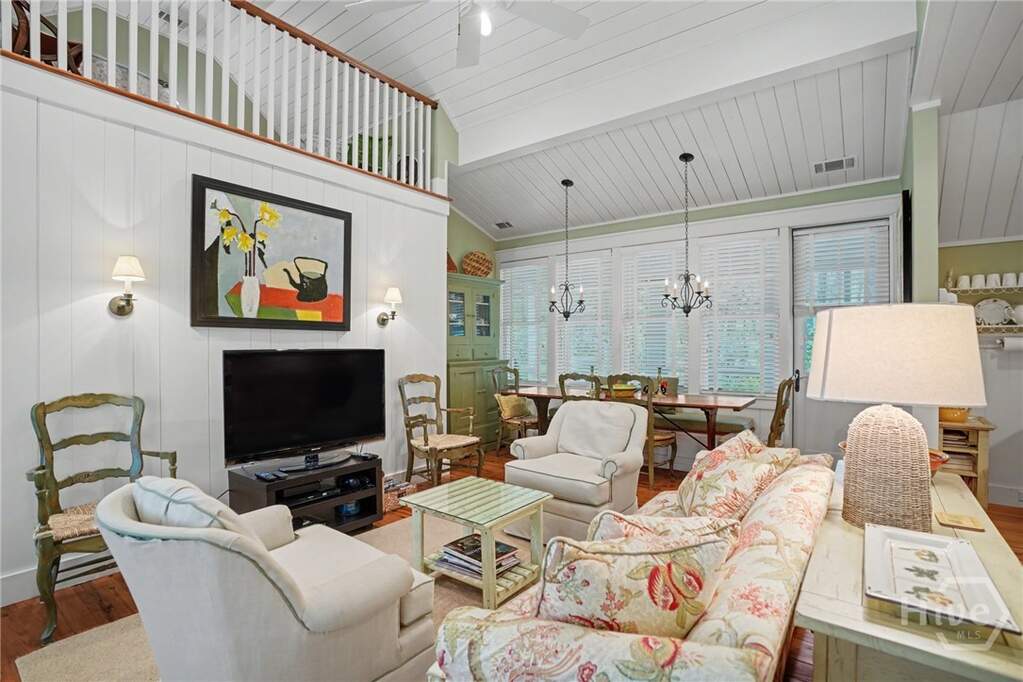 2 Bedroom Single Family Home/House's Image 16