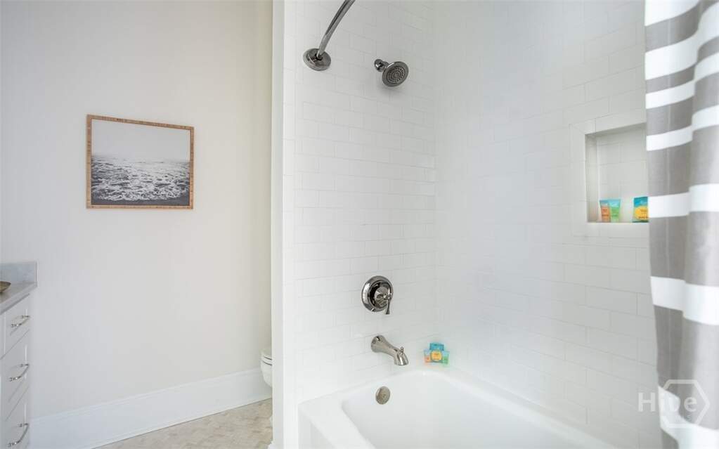 3 Bedroom Single Family Home/House's Image 20