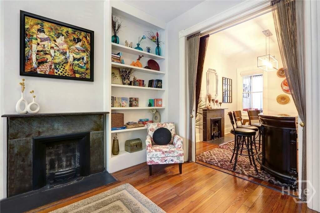 4 Bedroom Multi Unit's Image 14