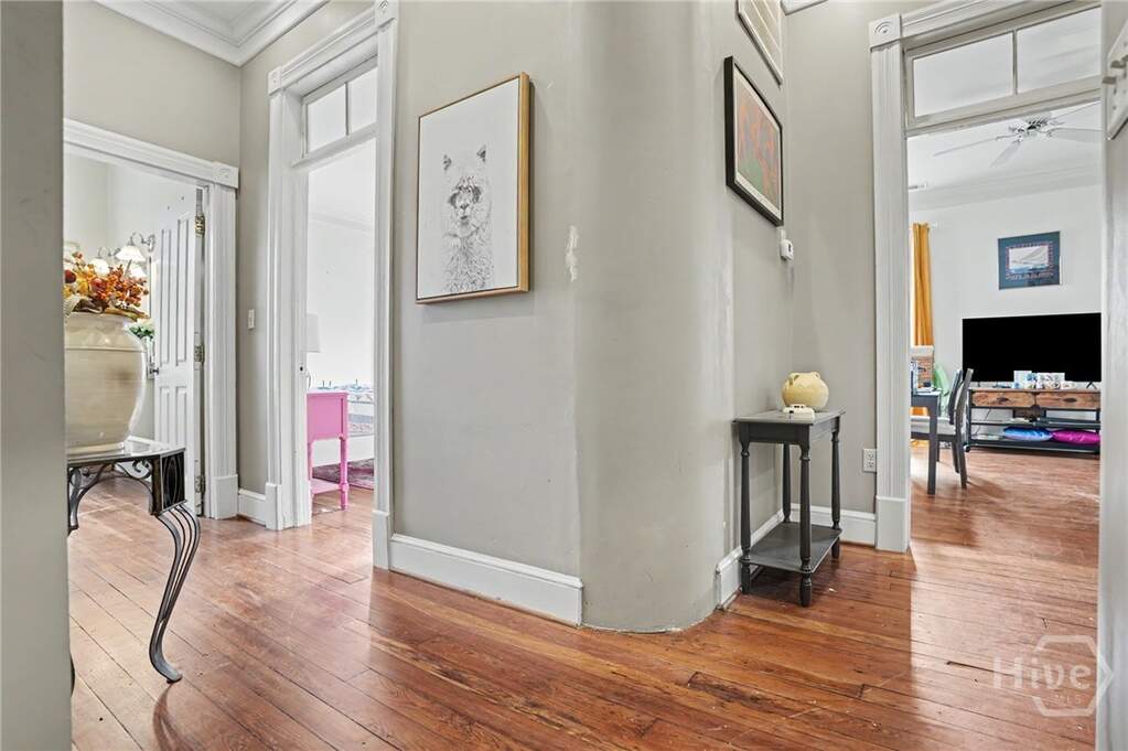 5 Bedroom Multi Unit's Image 9
