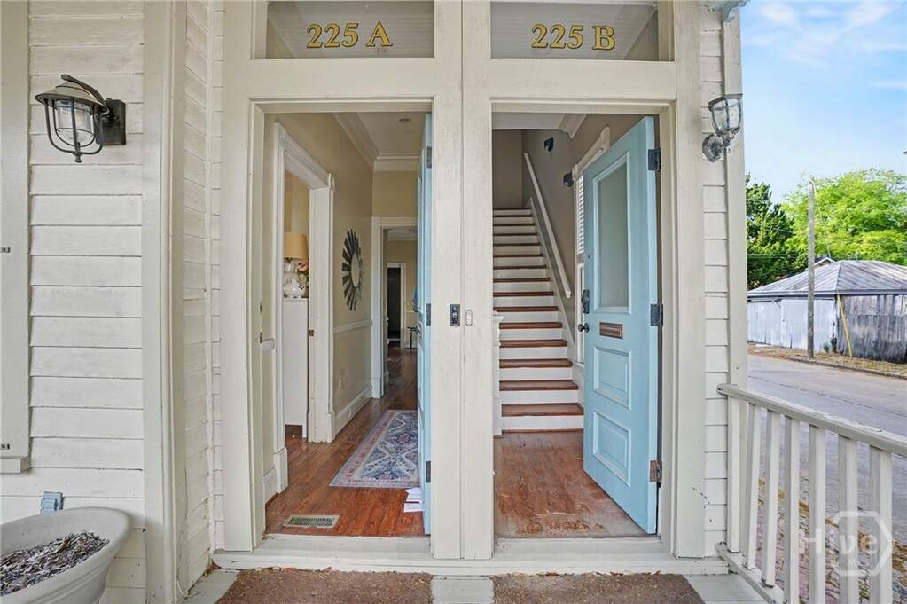 5 Bedroom Multi Unit's Image 10