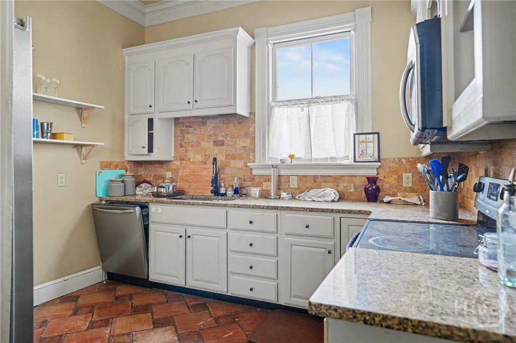 5 Bedroom Multi Unit's Image 15