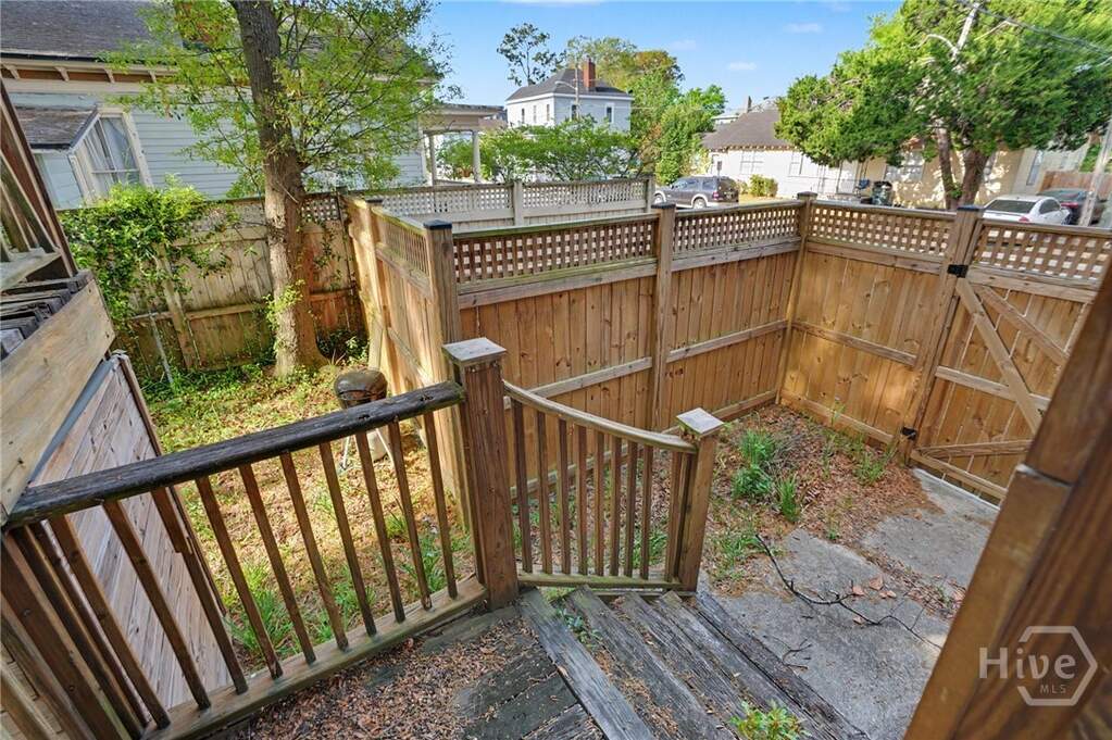 5 Bedroom Multi Unit's Image 18